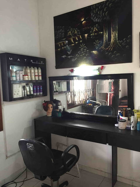 Cadeira Salão de Beleza Charms cabeleireiros Itanhaém SP